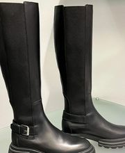 Rive Gauche Chaussures & Accessoires SA Bild 7