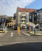 Parkplatz GALERIA Köln-Nippes Bild 1