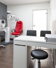 Opticien VITRÉ Optical Center image 4