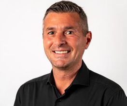 TEAM 15 - PRAXIS FÜR ZAHNMEDIZIN DR. HERMANN & PARTNER Bild 13