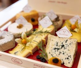 Fromages & Compagnie image 4