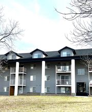 College View Apartments image 14