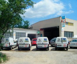 taller-joan-andreu-sl-fachada-01.jpg