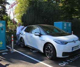 Electra Charging Station image 2