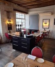 Logis Hôtel le Puits Doré image 5