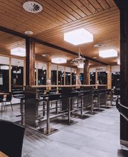 Hotel Restaurant Ronalp
Restaurant
Für bis zu 70 Personen. In unserem Restaurant verwöhnen wir dich mit auserlesenen Walliser Spezialitäten, gutbürgerlichen Gerichten, feinen Rösti, verschiedenen Fondues. Ein auserlesener Walliser Wein begleitet deine Mahlzeit und vervollständigt den kulinarischen Genuss.