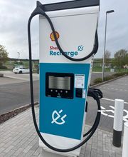 Shell Recharge Charging Station Bild 1
