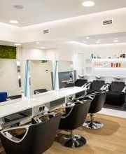 Salón Llongueras - Peluquería y Estética Madrid imagen 1