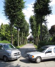 Beerdigungs-Institut Velleuer Bild 2