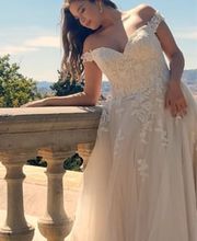 Linie 8 Brautmoden - Curvy Bride München Bild 11