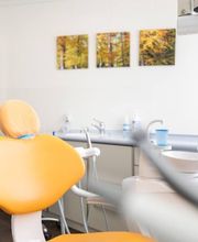 Zahnärzte Kalt & Willi AG Bild 4