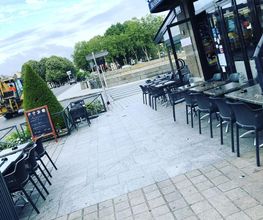 La Terrasse image 1