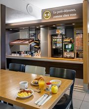 B&B HOTEL Bordeaux Mérignac Hôtel de Ville image 11