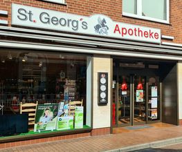 Aussenansicht der St. Georg´s Apotheke