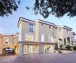 Louis Vuitton Porto Cervo immagine 6