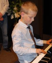 Académie de Pianos image 9