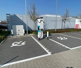 Shell Recharge Charging Station Bild 3