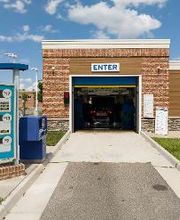 Get a car wash at Splash In located at 12441 Hull Street Rd N, Midlothian, VA! Don’t forget to grab some food inside at our cafe