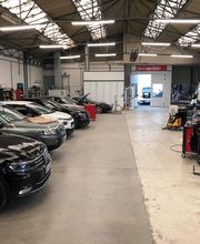 Garage Elci image 16
