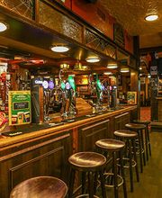 Mr. Pickwick Pub Basel – Bar with beer on tap