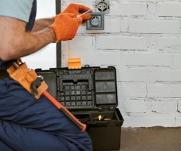 Elektriker Hamburg LENA Elektrik