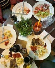 Belmont Pub & Diner Bild 2