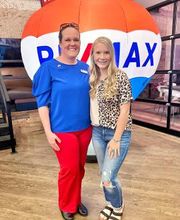 RE/MAX Benchmark image 20