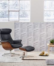 Die Zeiten ändern sich, aber das Bedürfnis nach „Ich-Zeit“ wird es nicht.Timeout, ein klassischer Sessel mit stolzen und ausgewogenen Linien, ist bereit, wann immer Sie eine Pause von der Außenwelt einlegen möchten. Wählen Sie zwischen Beinen ode