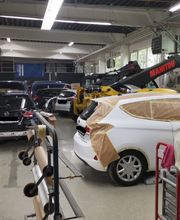 Fahrzeugreparaturen in unserer Werkstatt