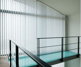 Verticaldrape SA Bild 3
