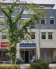 Unterhaching Außenansicht Eingang Straße