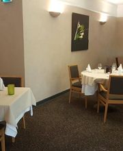 Hôtel Restaurant Les Oliviers image 7