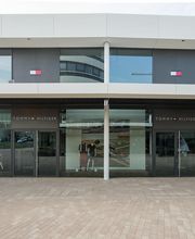 Tommy Hilfiger Outlet Bild 2