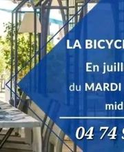 La Bicyclette Bleue image 5