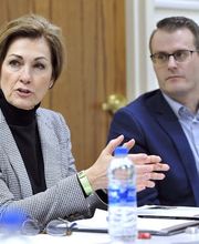 Linking Families and Communities image 4