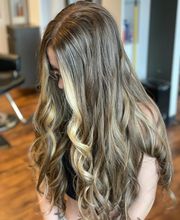 Fantastic Sams Cut & Color image 12