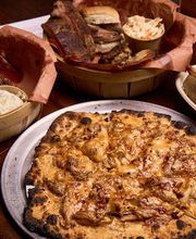 Banjo's BBQ image 3