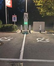 Shell Recharge Charging Station Bild 2