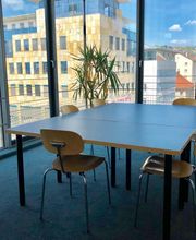 Innenansicht von HDI Versicherungen: Tarik Khattabi in Stuttgart