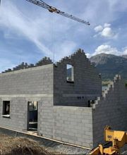 Poullilian Grimaud Construction image 3