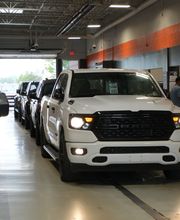 Fox Chrysler Dodge Jeep RAM Southfield - Service & Parts image 3