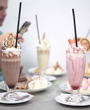 Heladería Cafetería Snoopy imagen 7