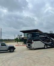 New Braunfels Executive Storage image 4