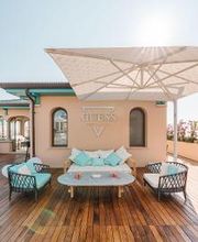 GUESS Terrazza immagine 4