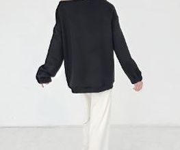 hanz sweater alexa