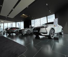 DS Salon Vienne image 3