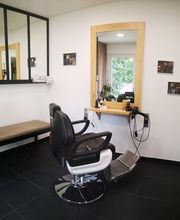 Le Salon image 1