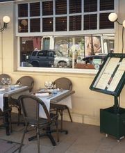 Augusto Chez Laurent image 7