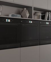 Das grifflose Design verleiht der Collection.11 Geräteserie ein unverwechselbares Äusseres, das sich perfekt in jedes Küchenumfeld integriert.