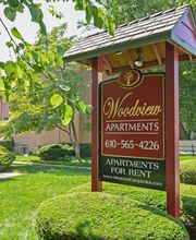 Woodview Apartments image 9